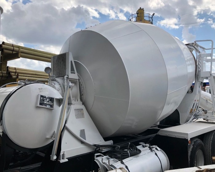 2008 MACK GRANITE GU813 CONCRETE MIXER TRUCK 