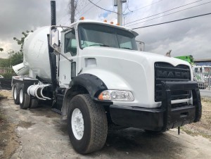 2008 MACK GRANITE GU813 CONCRETE MIXER TRUCK