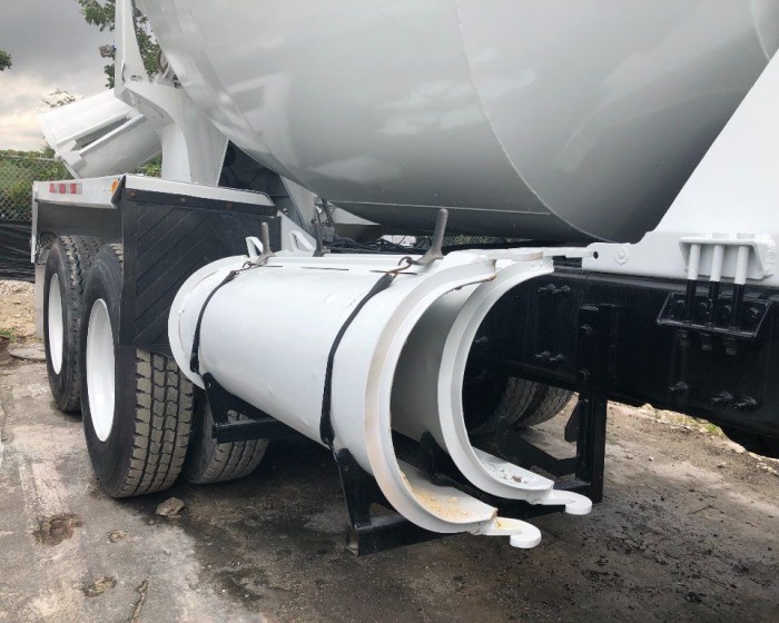 2008 MACK GRANITE GU813 CONCRETE MIXER TRUCK