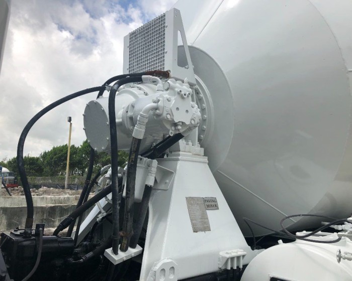2008 MACK GRANITE GU813 CONCRETE MIXER TRUCK