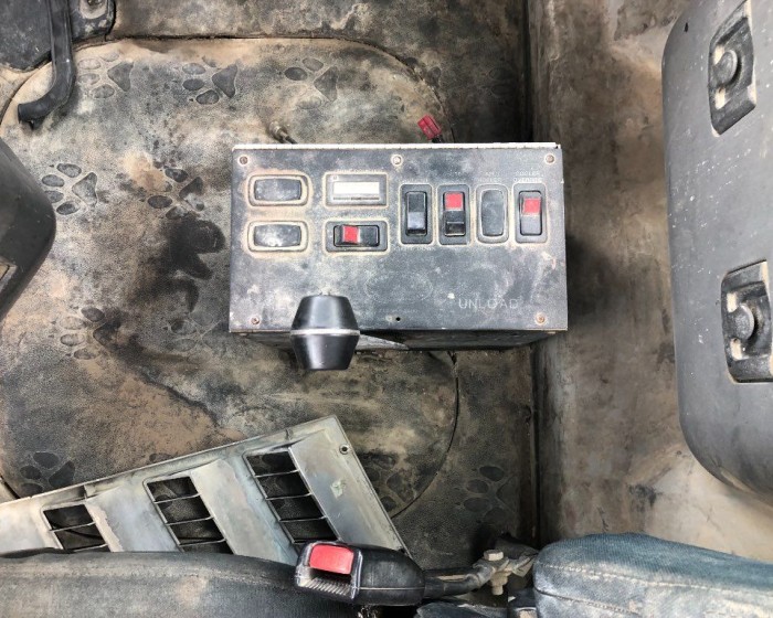 2008 MACK GRANITE GU813 CONCRETE MIXER TRUCK