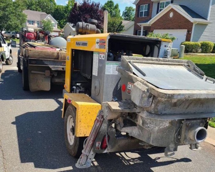 2003 PUTZMEISTER KATT KRETER CONCRETE PUMP TRAILER