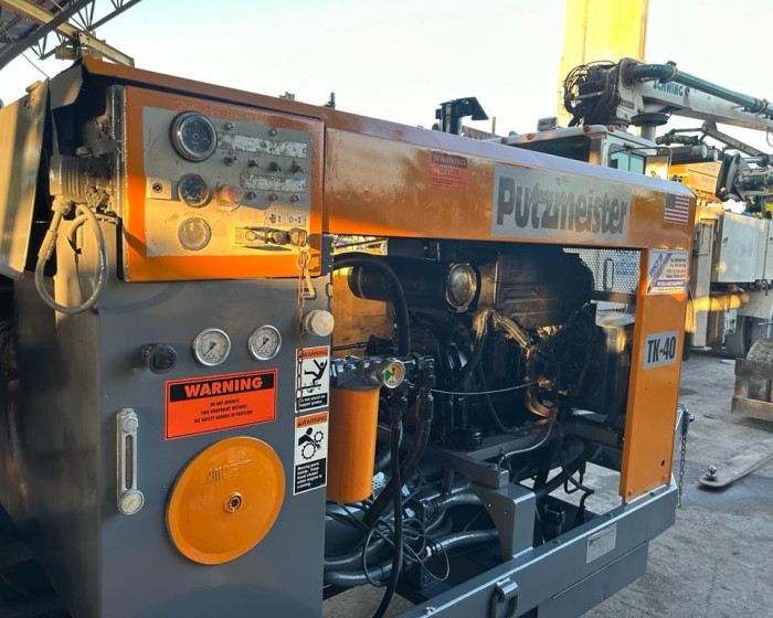 2006 PUTZMEISTER TK40 CONCRETE PUMP TRAILER