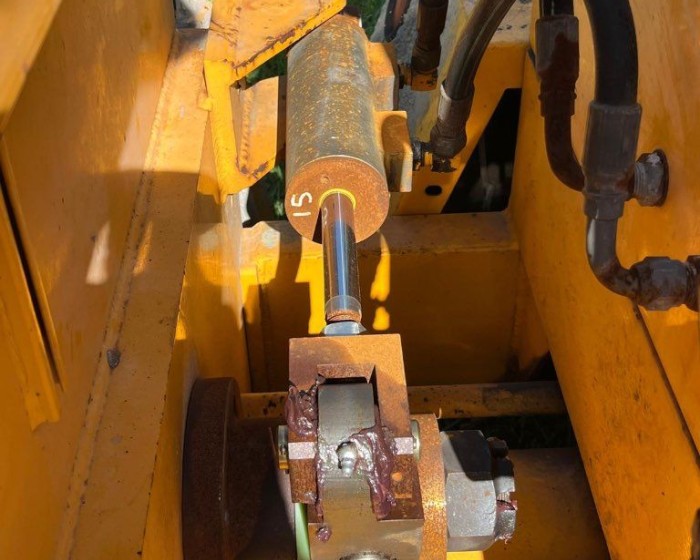 2005 REED B50 CONCRETE PUMP TRAILER