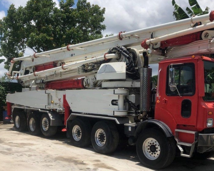 2001 MACK-SCHWING MR600-X52 CONCRETE PUMP TRUCK