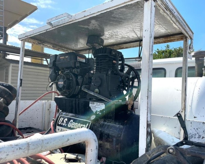 1988 MACK SCHWING-750 CONCRETE PUMP TRUCK