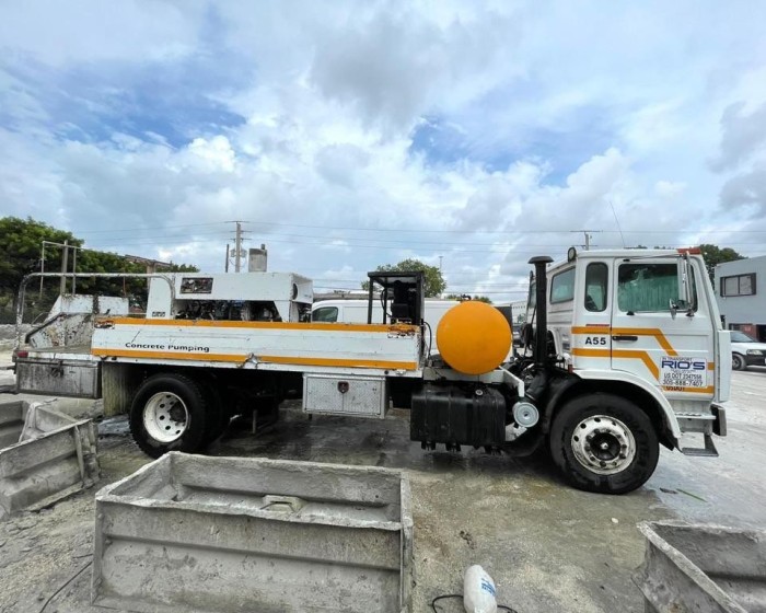 1998 MACK SCHWING-BPA500 CONCRETE PUMP TRUCK