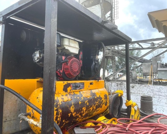 1998 MACK SCHWING-BPA500 CONCRETE PUMP TRUCK
