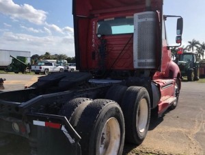 2011 INTERNATIONAL PROSTAR DAYCAB TRUCK
