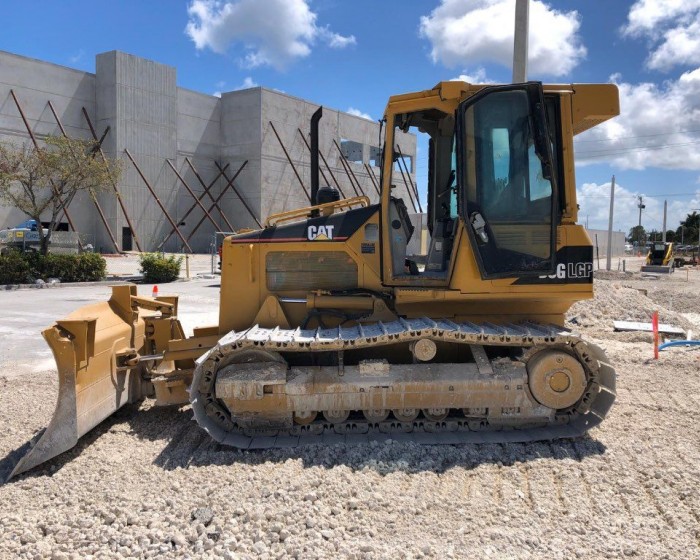 2007 CATERPILLAR D5G DOZER