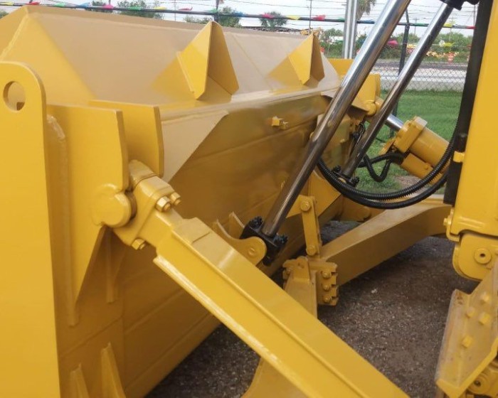 2013 CATERPILLAR D6T-XL DOZER