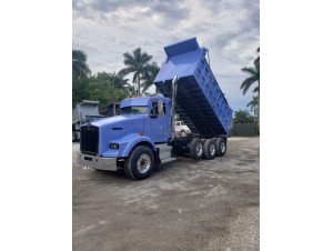 2003 KENWORTH T800 DUMP TRUCK