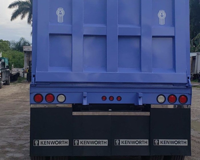 2003 KENWORTH T800 DUMP TRUCK