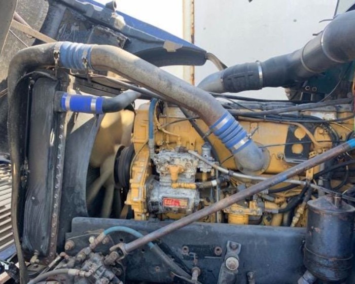 1999 FREIGHTLINER DUMP TRUCK