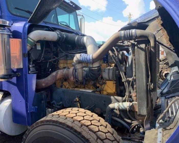 1999 FREIGHTLINER DUMP TRUCK