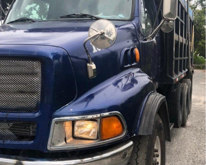 1997 FORD STERLING DUMP TRUCK