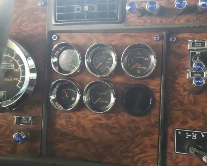 2007 KENWORTH T800 DUMP TRUCK