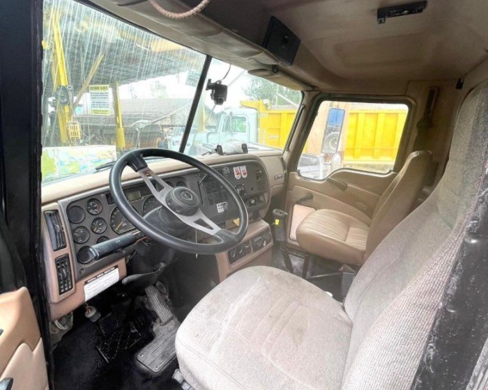 2007 MACK GRANITE DUMP TRUCK