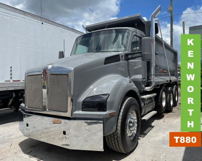 2016 KENWORTH T880 DUMP TRUCK