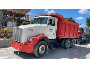 1997 KENWORTH  DUMP TRUCK