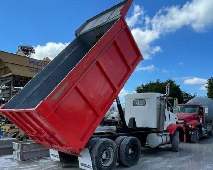 1997 KENWORTH  DUMP TRUCK