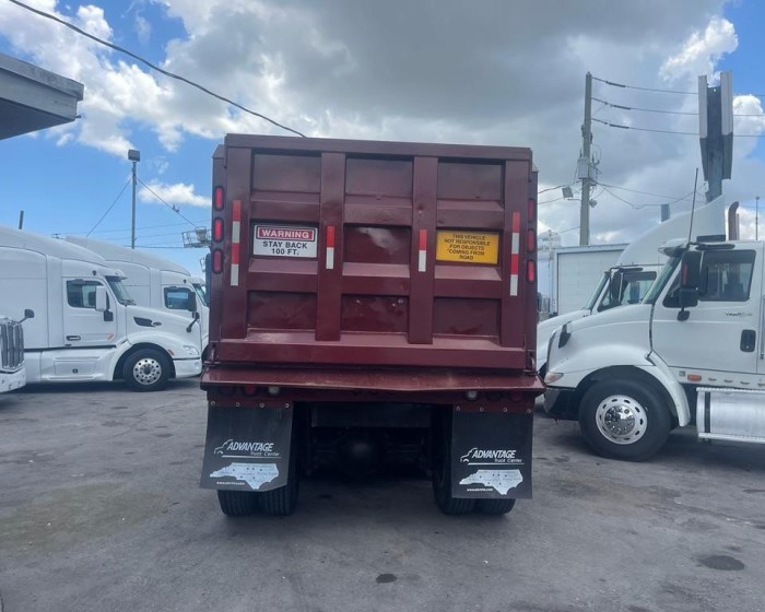 2009 KENWORTH T800 DUMP TRUCK