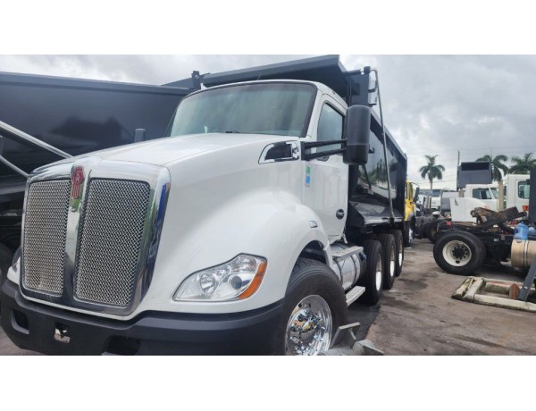 2018 KENWORTH T680 DUMP TRUCK