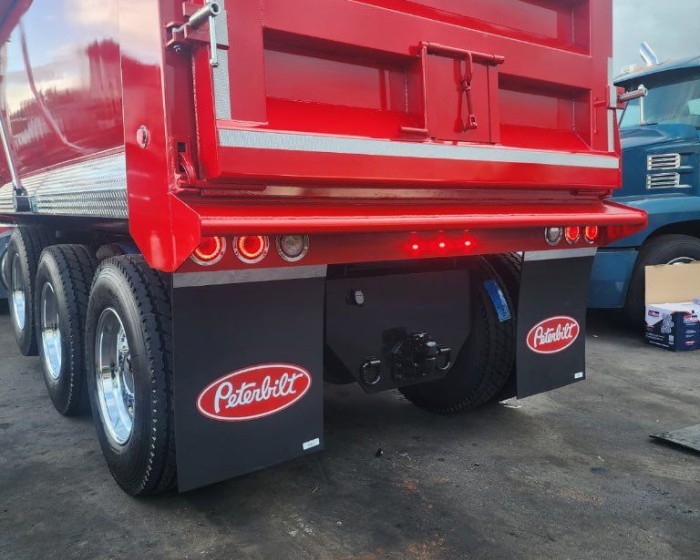 2022 PETERBILT 579 DUMP TRUCK