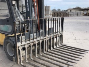 2001 KOMATSU FORKLIFT