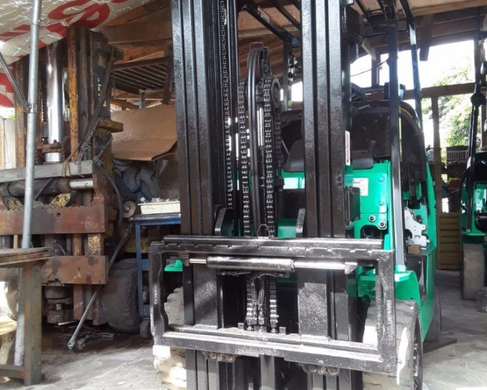 2007 MITSUBISHI FORK LIFT