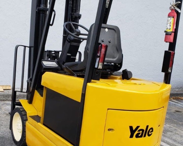 2002 YALE SQ088 FORKLIFT