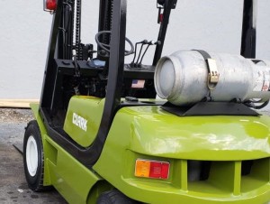 2004 CLARK C25CL FORKLIFT