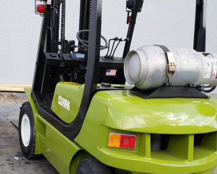 2004 CLARK C25CL FORKLIFT