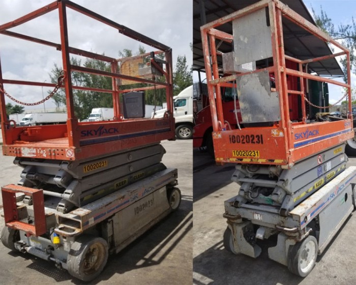 2012 SCISSOR SKYJACK LIFT