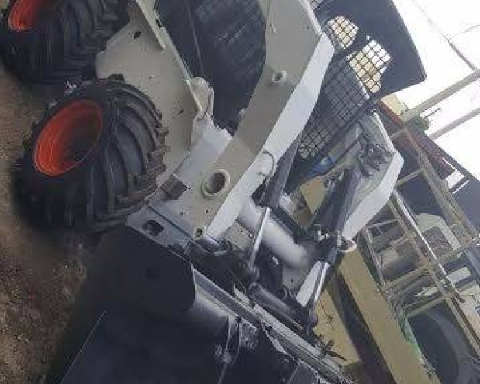 2006 BOBCAT S300 SKID STEER