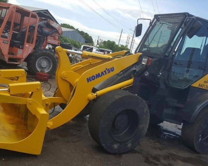 2009 KOMATSU W100 WHEEL LOADER