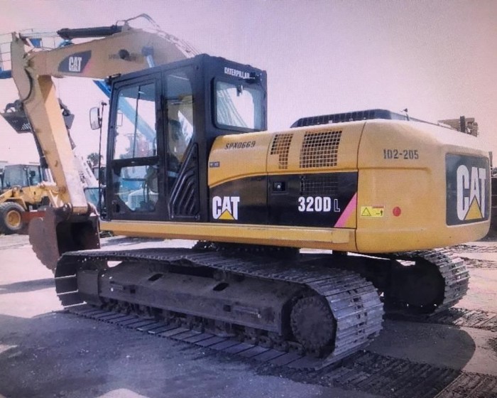 2011 CATERPILLAR 320DL EXCAVATOR