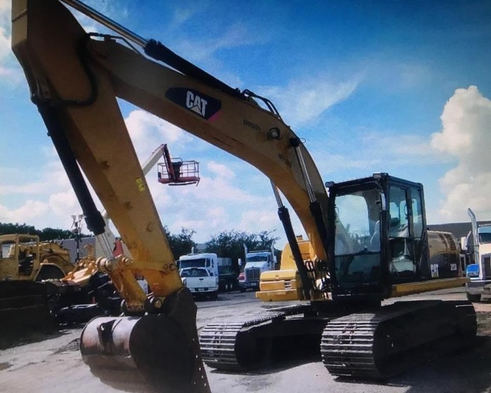 2011 CATERPILLAR 320DL EXCAVATOR