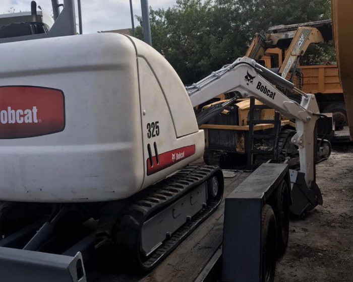 2011 BOBCAT 325 EXCAVATOR