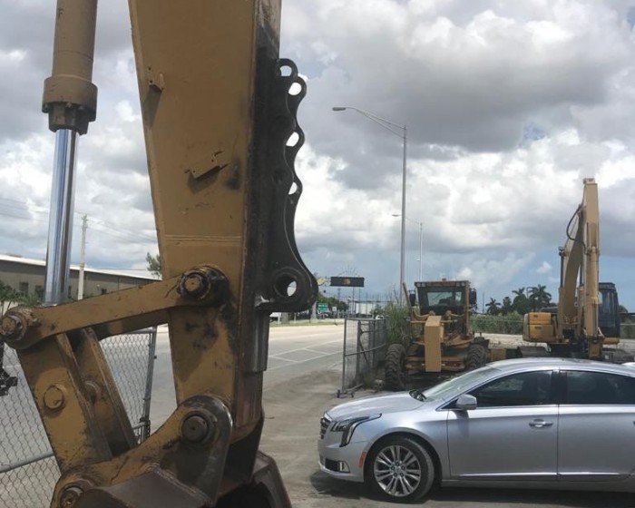 2005 CATERPILLAR 325CL EXCAVATOR