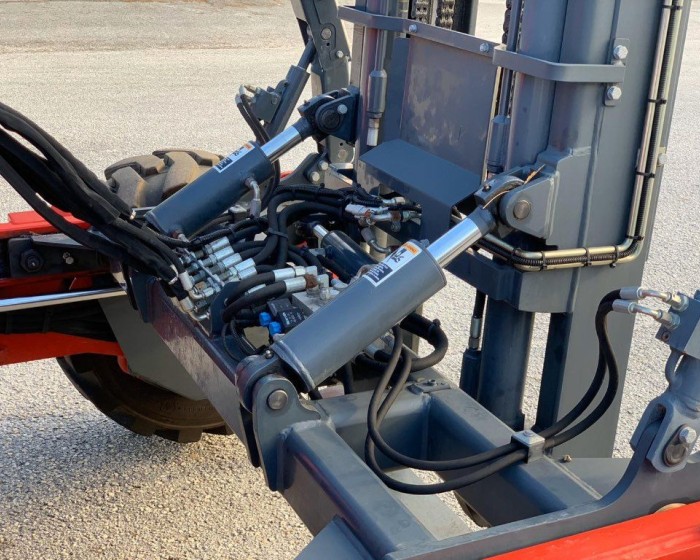 2014 MOFFETT PIGGY BACK