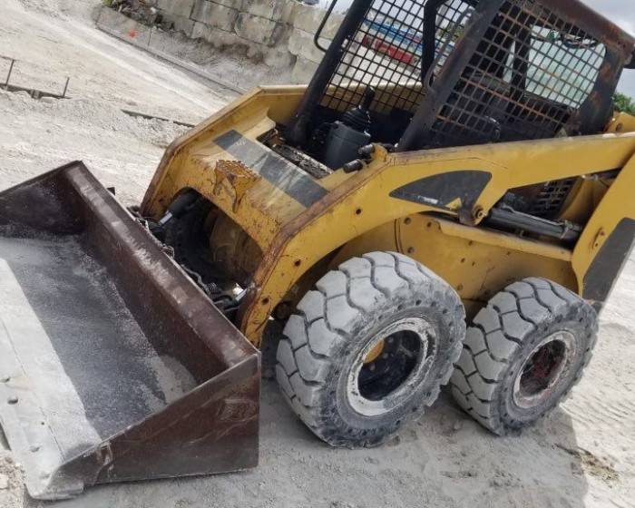 2002 CATERPILLAR 236 SKID STEER