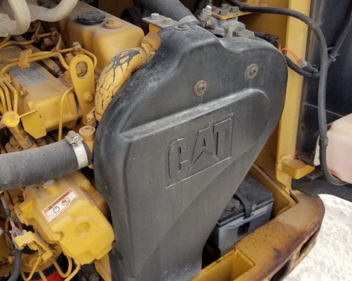 2002 CATERPILLAR 236 SKID STEER