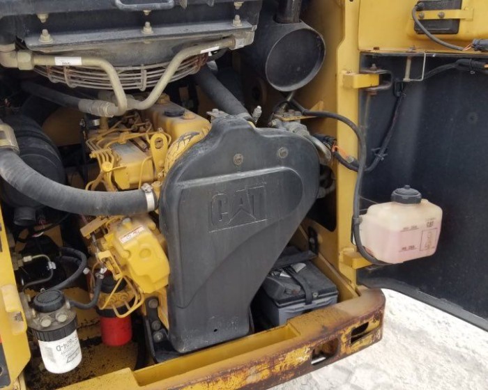 2002 CATERPILLAR 236 SKID STEER