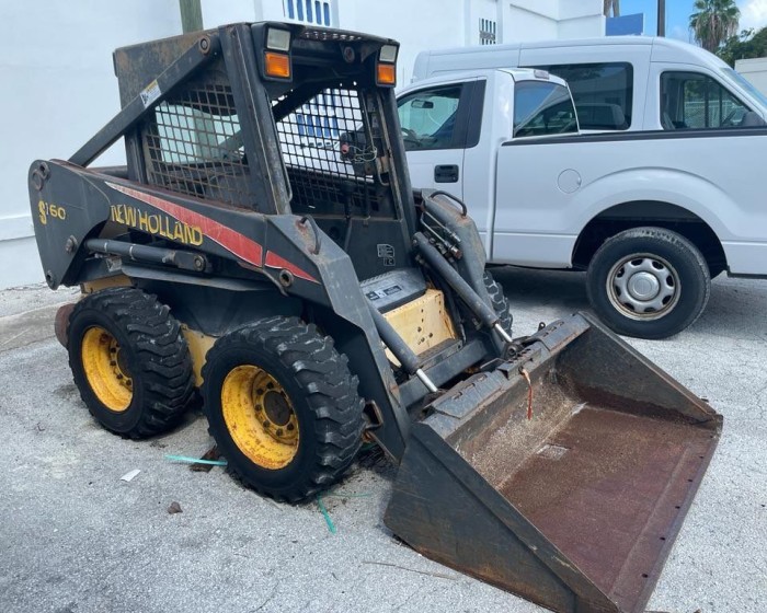 2009 NEW HOLLAND LS160 SKID STEER