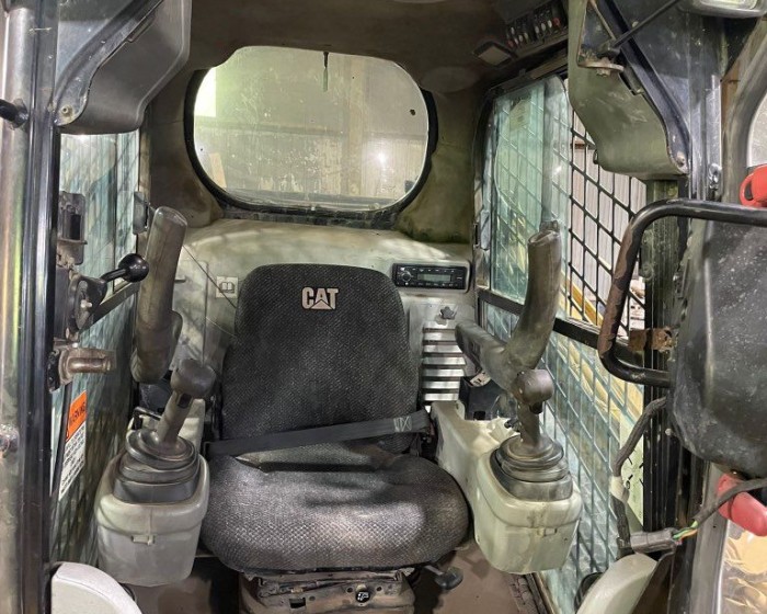 2015 CATERPILLAR 279C SKID STEER