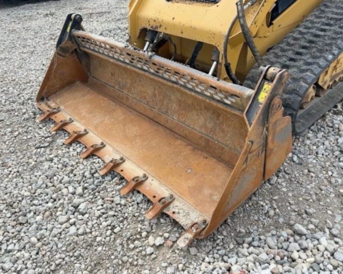 2022 CATERPILLAR 247D SKID STEER