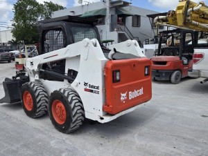 2015 BOBCAT S630 SKID STEER