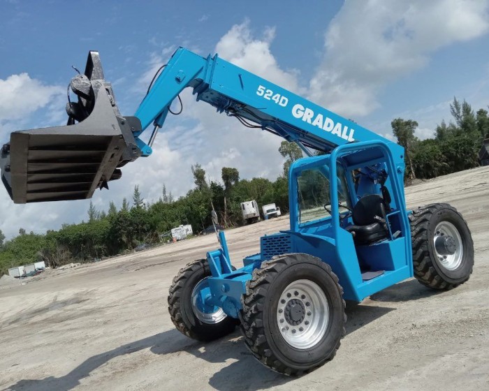 2002 GRADALL 524D TELE HANDLER
