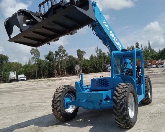 2002 GRADALL 524D TELE HANDLER